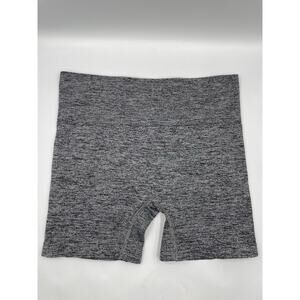 Colsie Women's Seamless Bike Shorts - Gray Size Large